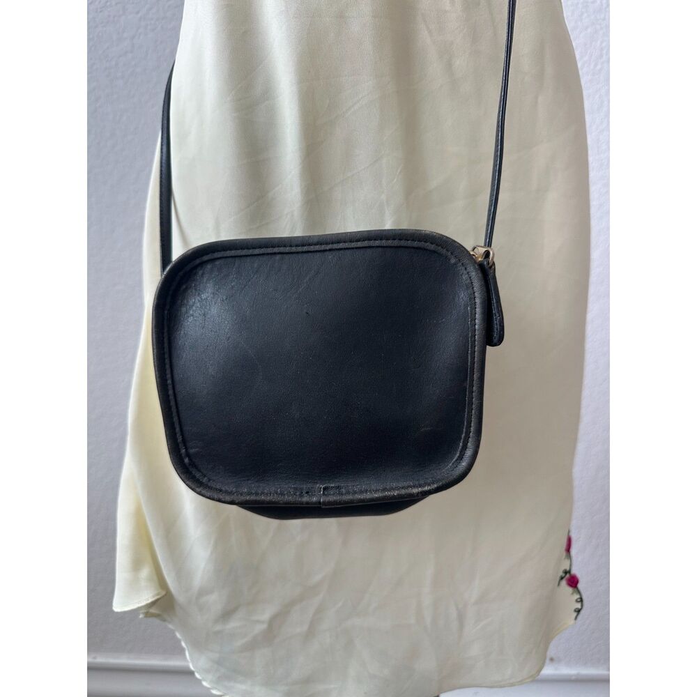Vintage Coach Hadley Zip Black Crossbody